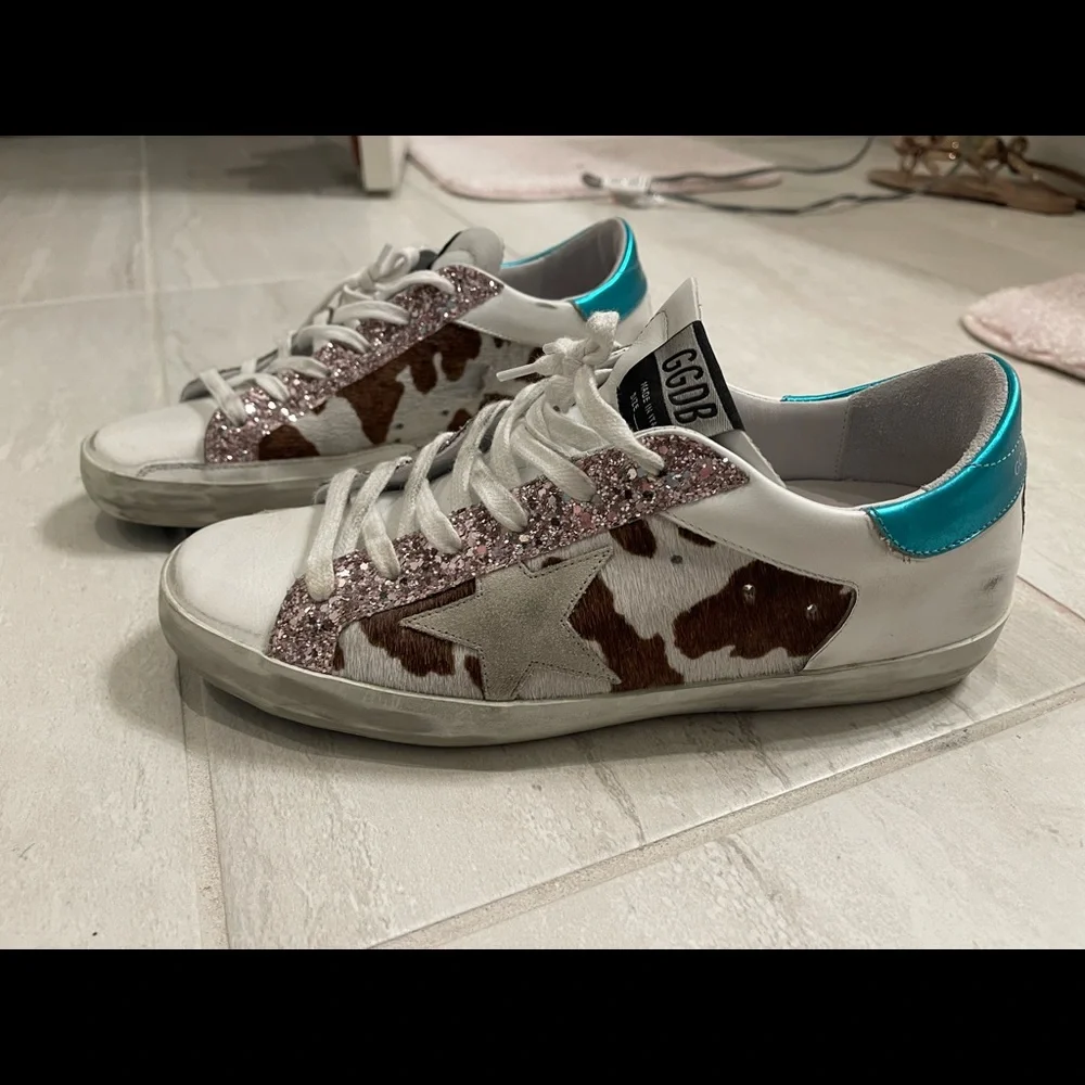 Golden Goose reposhing this